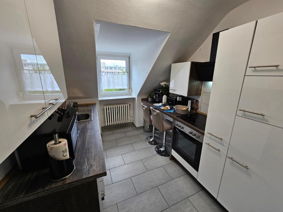 Exklusives Und Helles Dachgeschoss-Apartment No 3 Im Zentrum Von Kassel, Schnelles 1Gbit Internet, Geschirrspueler, Boxspringbetten Ngoại thất bức ảnh