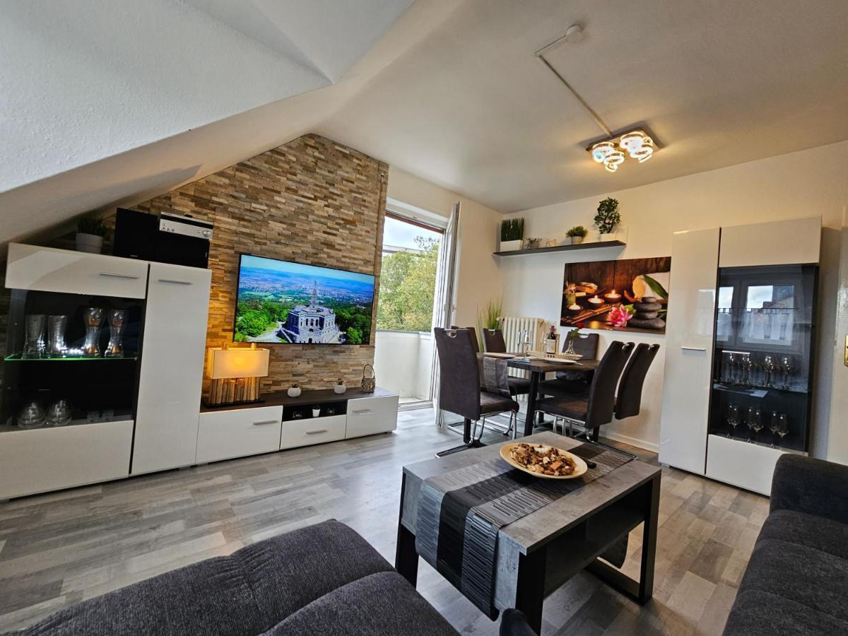 Exklusives Und Helles Dachgeschoss-Apartment No 3 Im Zentrum Von Kassel, Schnelles 1Gbit Internet, Geschirrspueler, Boxspringbetten Ngoại thất bức ảnh