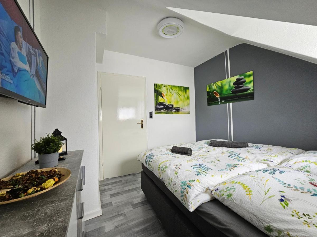 Exklusives Und Helles Dachgeschoss-Apartment No 3 Im Zentrum Von Kassel, Schnelles 1Gbit Internet, Geschirrspueler, Boxspringbetten Ngoại thất bức ảnh