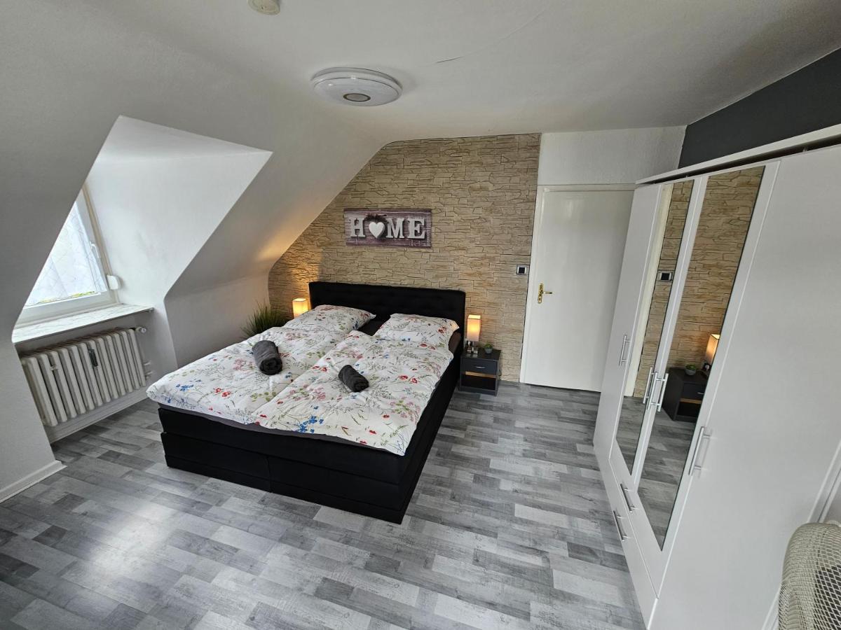Exklusives Und Helles Dachgeschoss-Apartment No 3 Im Zentrum Von Kassel, Schnelles 1Gbit Internet, Geschirrspueler, Boxspringbetten Ngoại thất bức ảnh